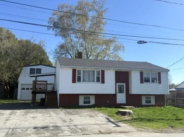 33 Wilkes Street, Waterville, ME 04901