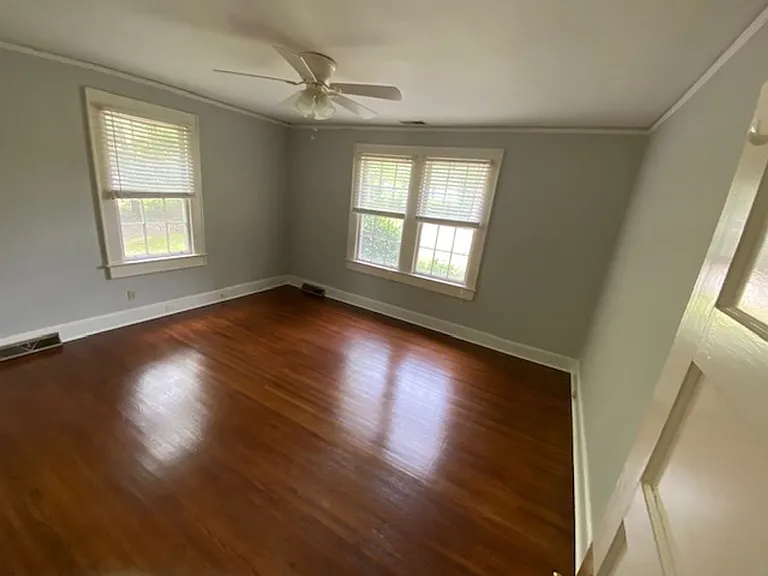 1612 Rutland Ct — Photo 5