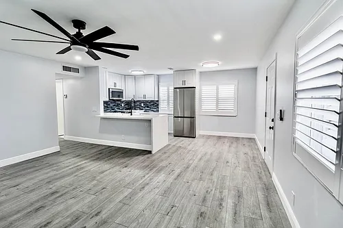 29 Burgundy Dr #A Photo 1