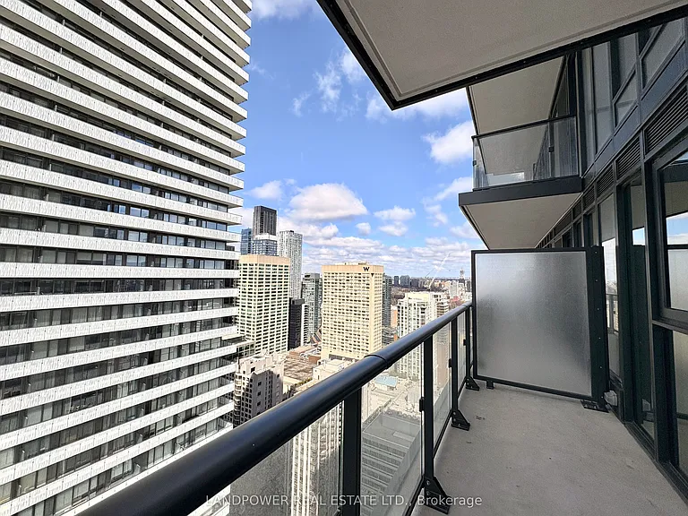 634 Church St #3811 — Photo 11
