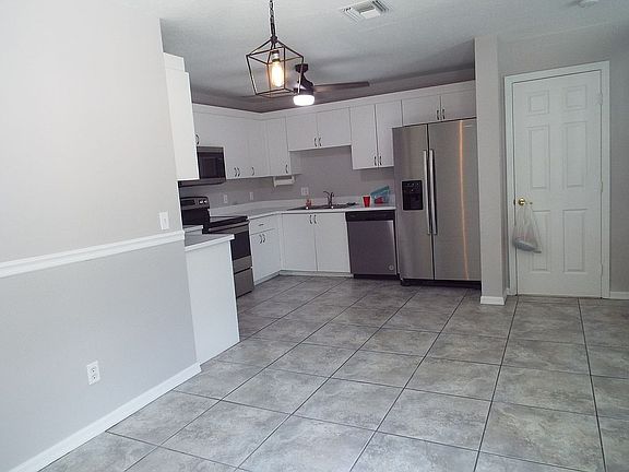 5th image of 1536-4 N Lawnwood Cir