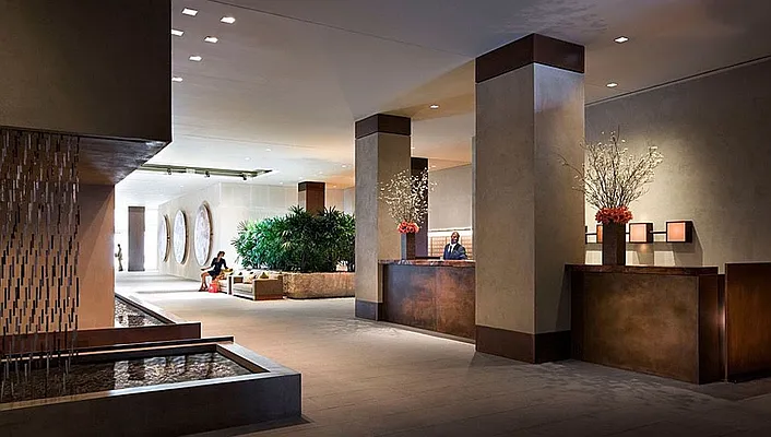 Rented by UbiQ NY | media 14