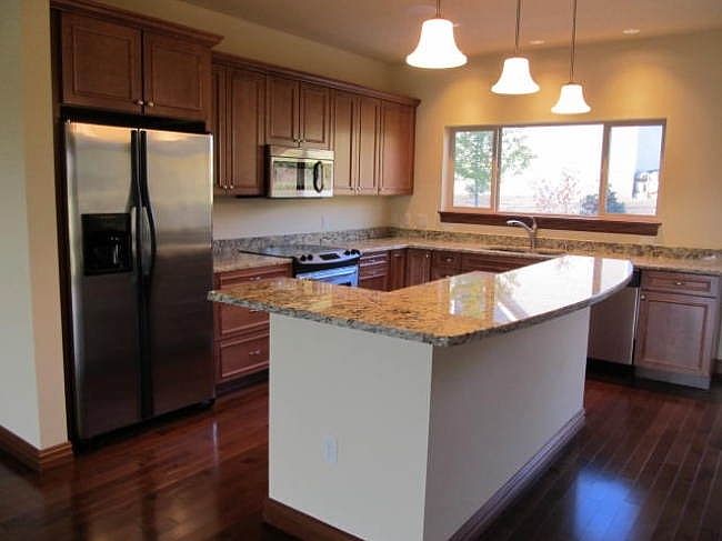 2nd image of 9058 Paddington Pkwy