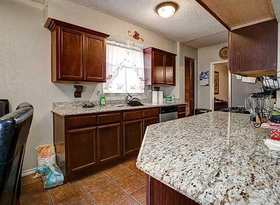 5th image of 5737 Sweetwater Dr