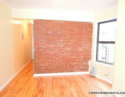 2nd image of 513 W 135th St
