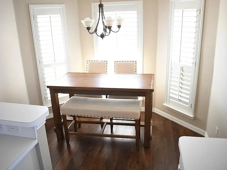 5100 Chesterfield Pl — Photo 10