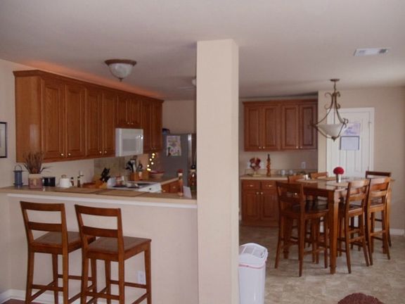 4th image of 1702 Brandon Keller Ct