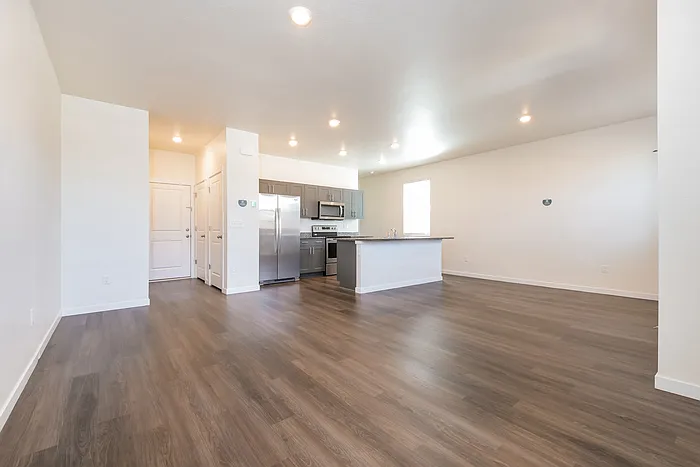 13401 Oneida Ln — Photo 5