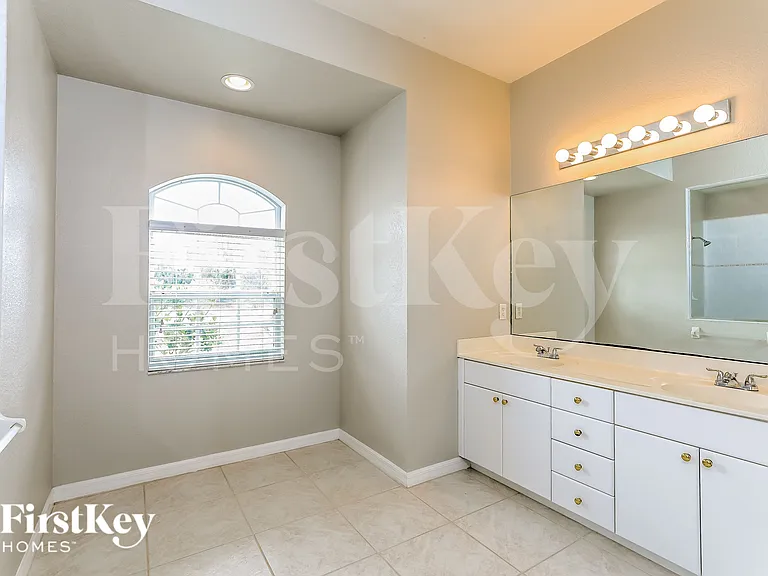 2322 Renfro Ave — Photo 10