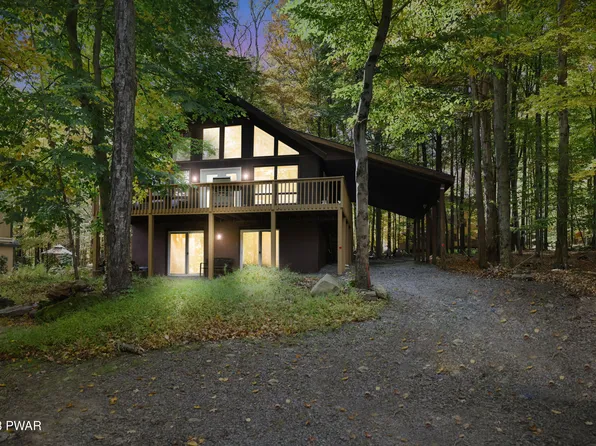 137 Lakeview Dr, Lake Ariel, PA 18436