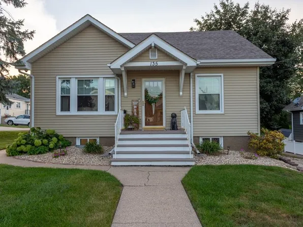 135 State St, Dubuque, IA 52003