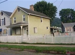 1023 Saint George St, East Liverpool, OH