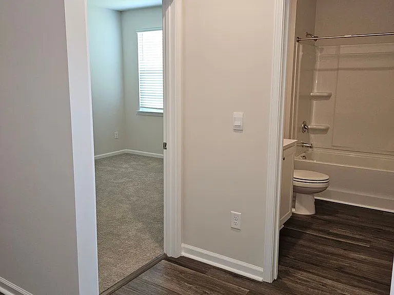 3015 Long Spur Dr — Photo 23