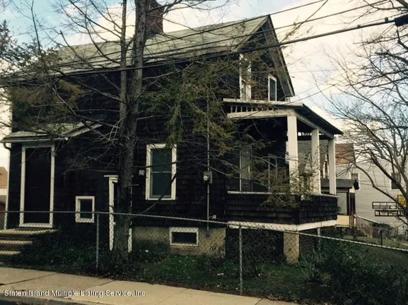 624 Manor Rd, Staten Island, NY 10314