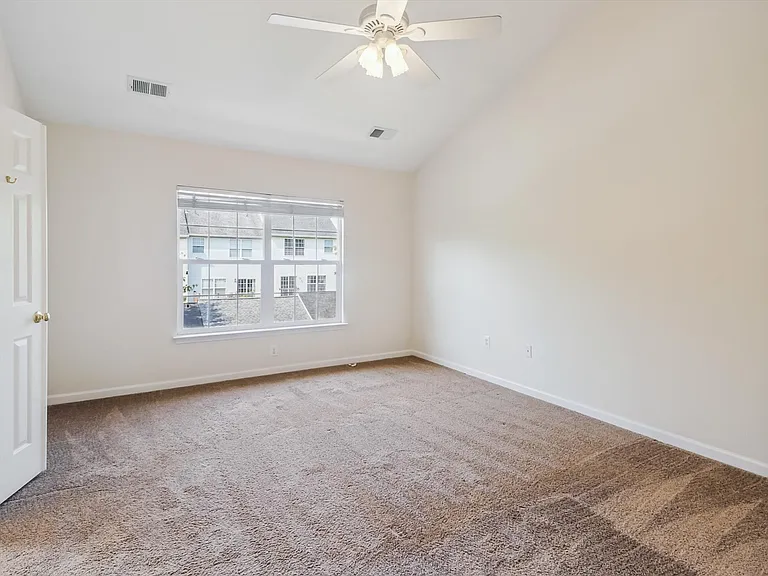 13404 Fountain Club Dr — Photo 10