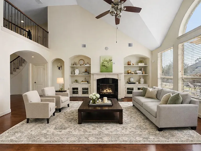14318 Red Creek Cove Ln — Photo 3