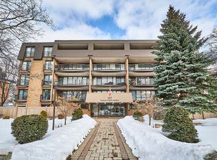 337 Simcoe St N #401, Oshawa, ON L1G 4T2