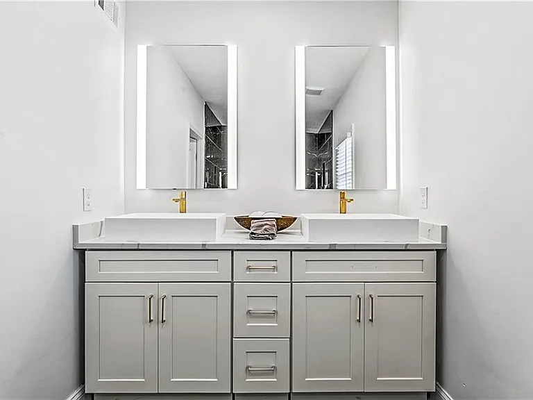 620 Echo St NW — Photo 16