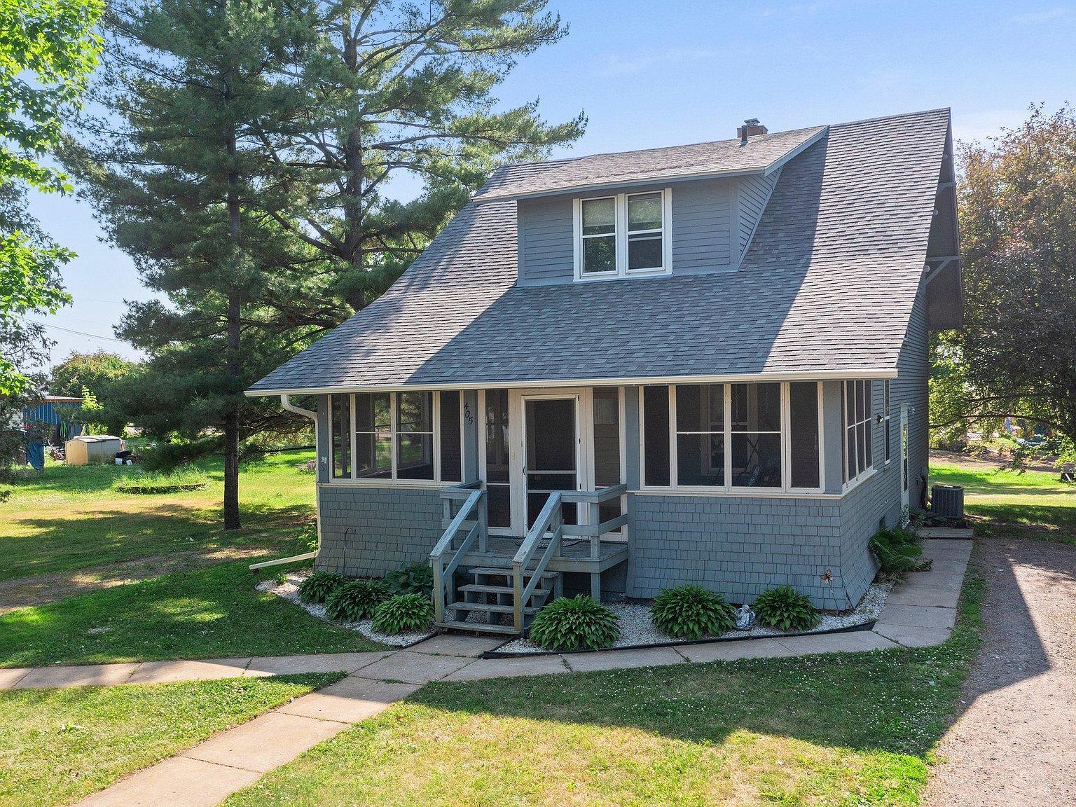 405 Oak St, Grasston, MN 55030 Zillow