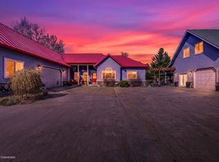 8662 W Edgewood Rd, Mears, MI 49436