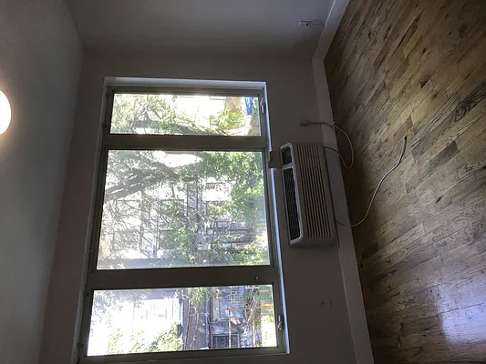 Rented by Adrey Management Corp | media 16