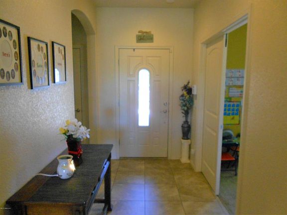 3rd image of 4651 Tranquility St