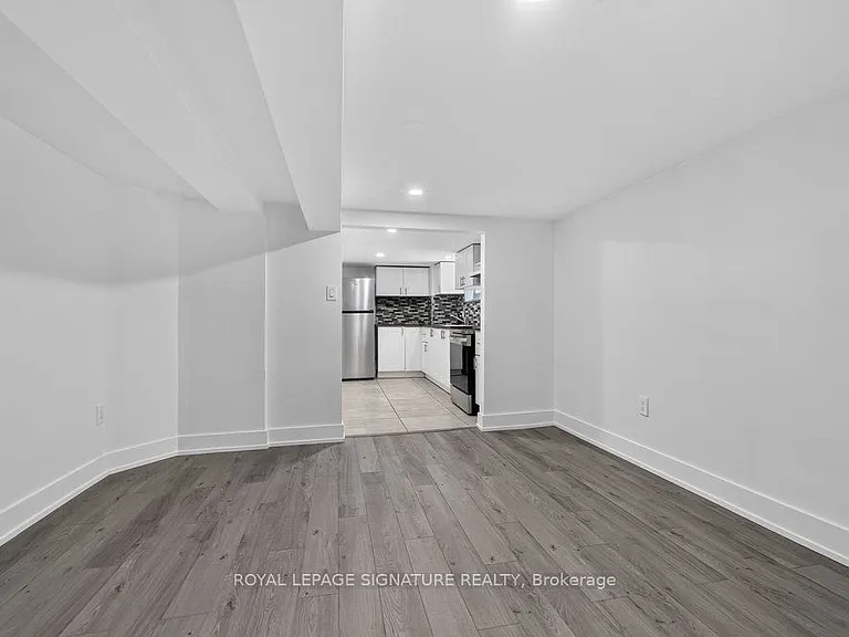 57 Miranda Ave #LOWER — Photo 7