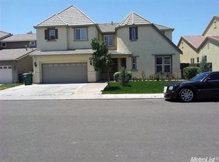 3105 Knightsbridge Dr, Modesto, CA 95355