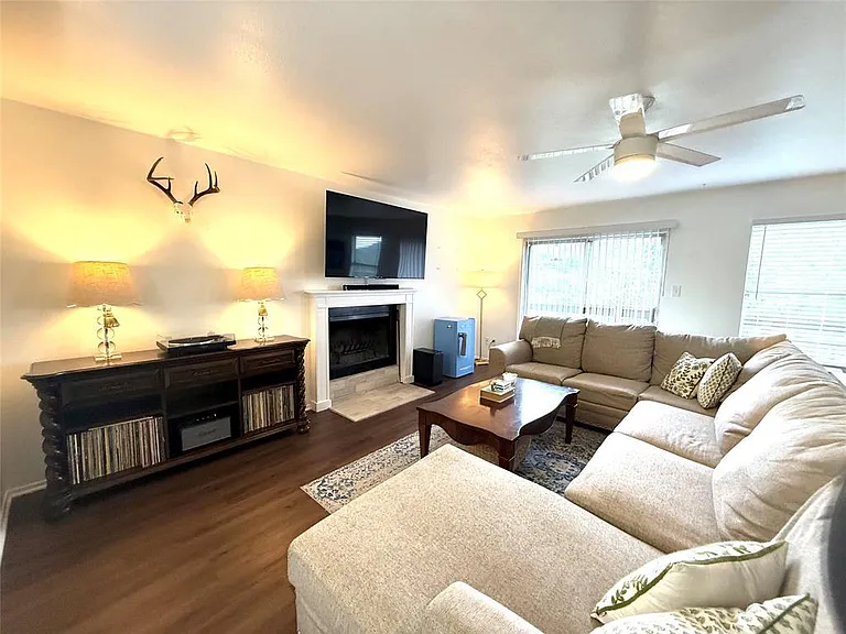 1709 Wild Basin Ledge #B — Photo 5