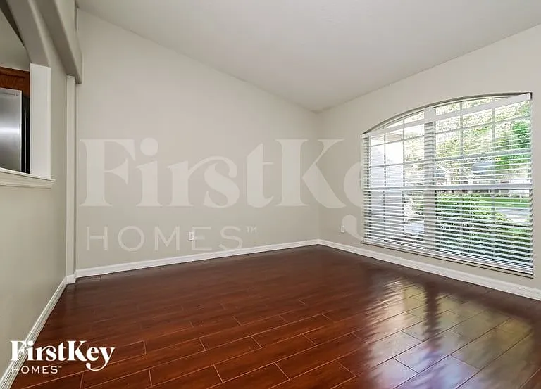 728 Berry Bramble Dr — Photo 5