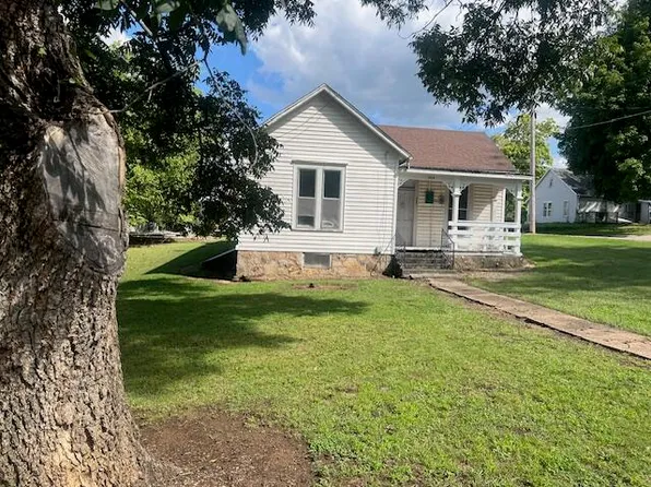 320 S Hill Street, West Plains, MO 65775