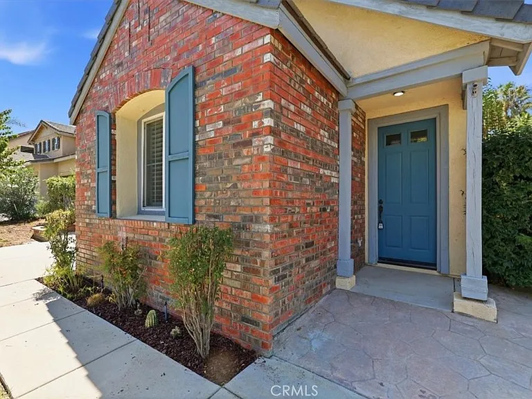 24939 Coral Canyon Rd — Photo 3