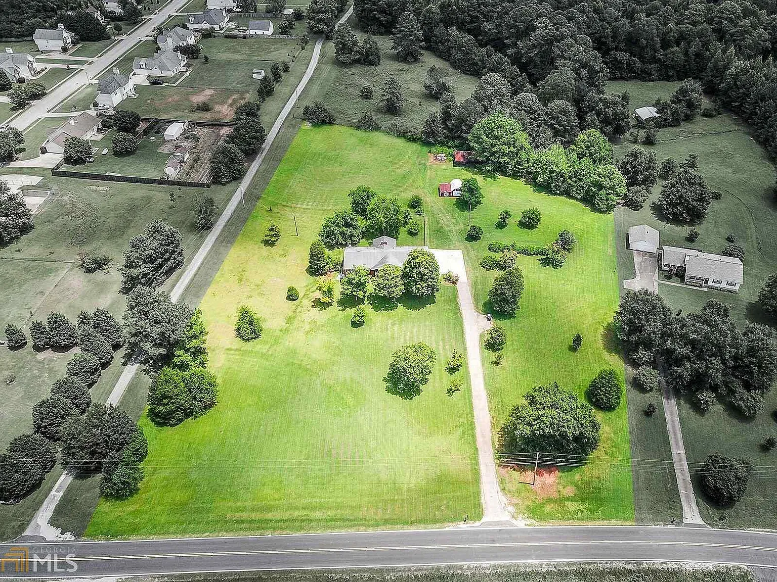 150 Oak Grove Rd photo 1