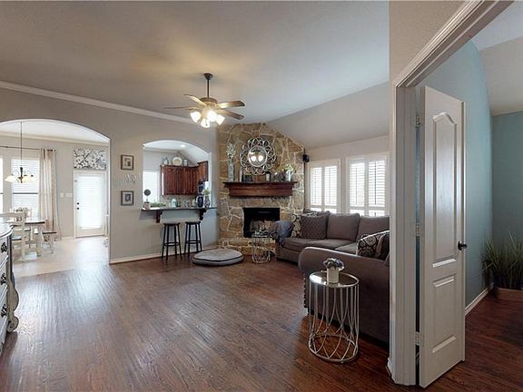 2nd image of 4533 Seventeen Lakes Ct