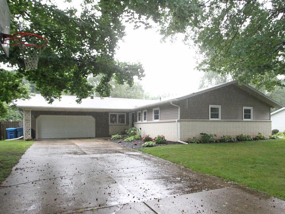 1st image of 219 Mandalay Dr