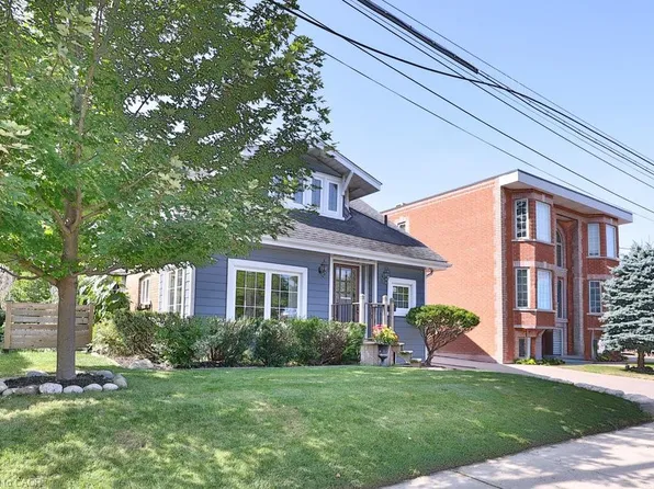 44 Mississauga Rd N, Mississauga, ON L5H 2H8
