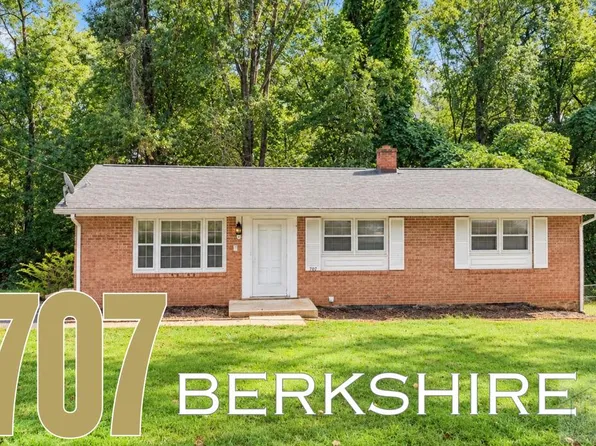 707 Berkshire Pl, Martinsville, VA 24112