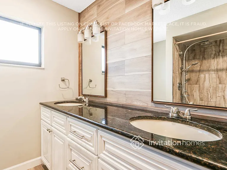 6708 Commodore Way — Photo 22