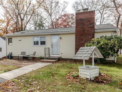 28 Lakeview Dr, Smithfield, RI, 02828