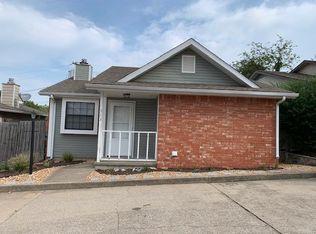 715 W 31st Ter, Joplin, MO 64804