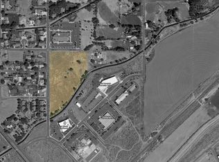 E View Dr, Hermiston, OR 97838