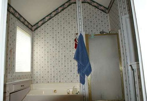 5th image of 109 Eagle Glen Dr