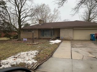 1979 E Chestnut St, Kankakee, IL 60901