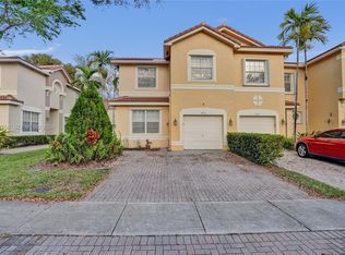 Silver Falls, Miramar, FL 33027