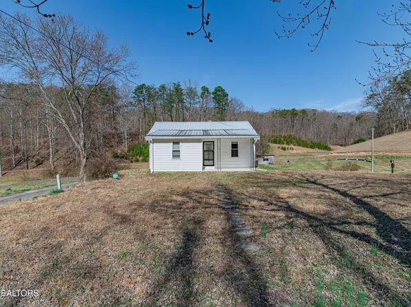 214 Foust Hollow Rd, Heiskell, TN 37754