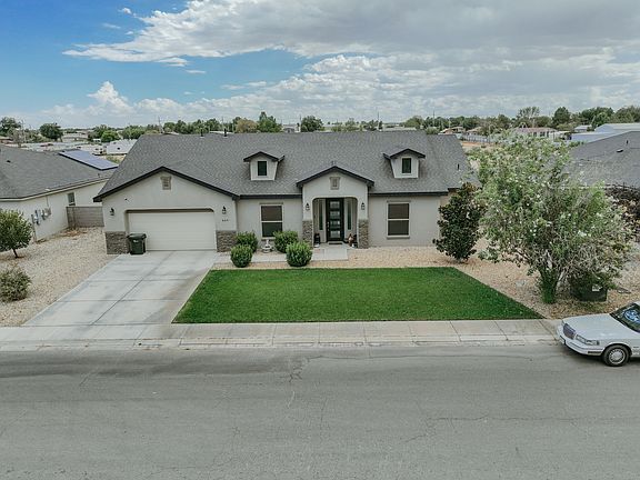 4th image of 409 Pima Dr