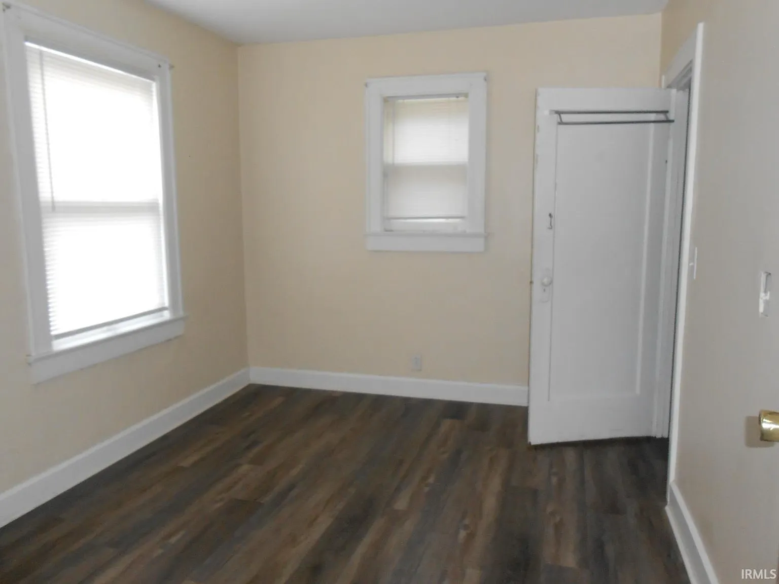 4 bed, 2.0 bath, 1500 sqft, $4,050 — Photo 4
