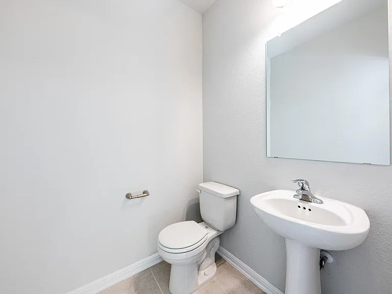 708 Durness Dr — Photo 6