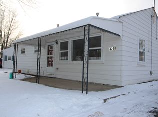 4210 Riverside Dr, Lorain, OH 44055