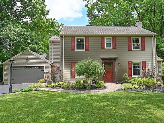 2nd image of 1016 Mary Ln